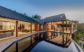 Papillon On Hamilton Island By Hiha